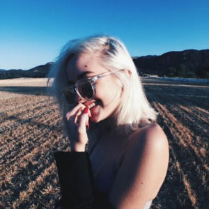 Meet your Posher, Regina